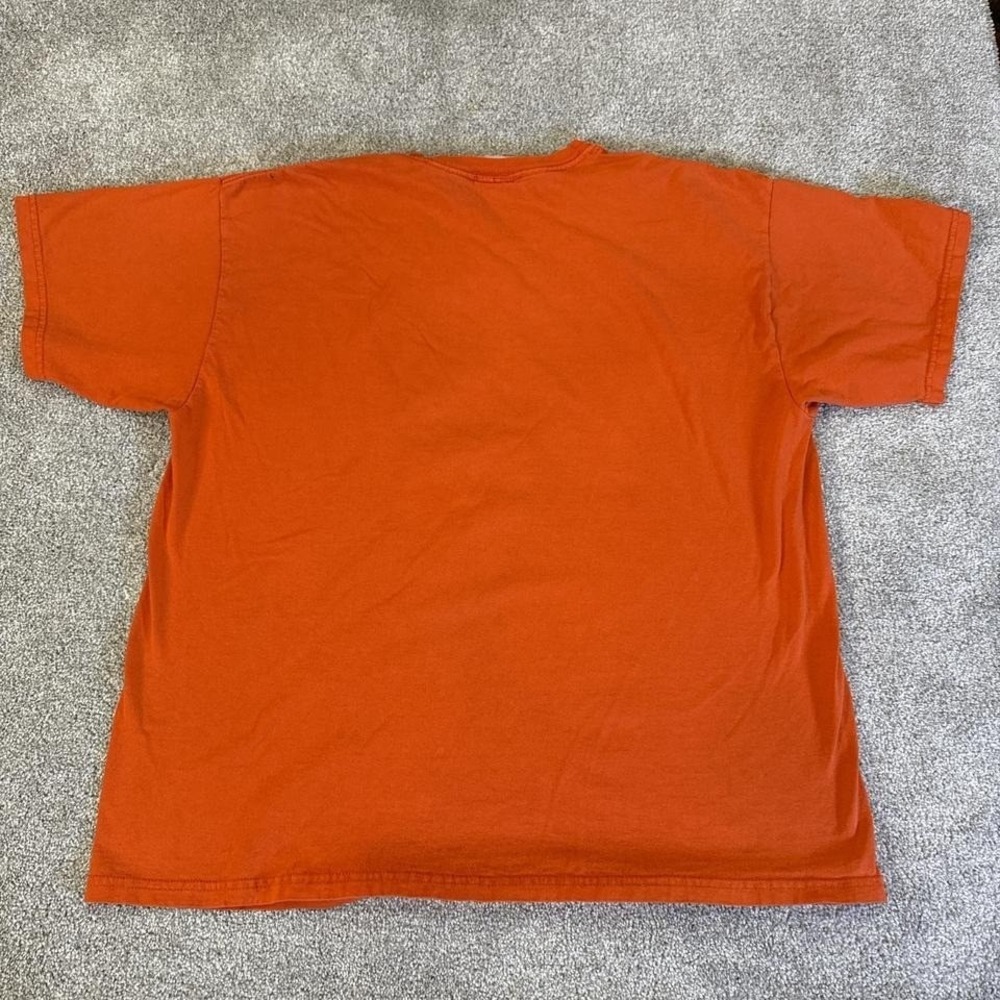 Vintage Retro Chicago Bears T-Shirt Helmet Graphic NFL - Picture 6 of 6